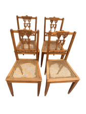 Gruppo di 4 antiche sedie in